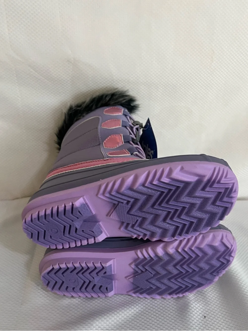 NEW totes Keri Kids Waterproof Ankle Boots size: 4 med